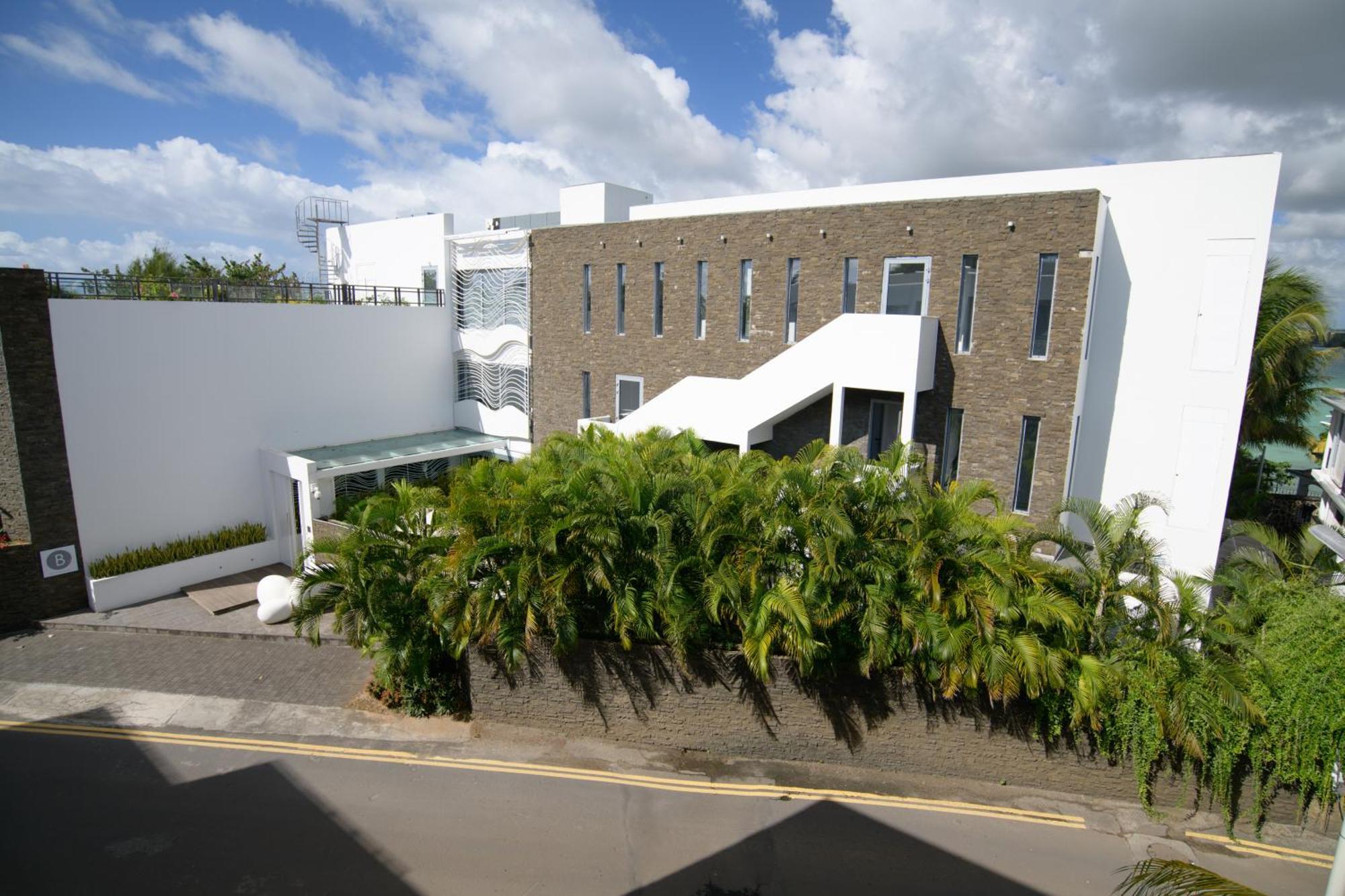 Baystone Boutique Hotel & Spa Grand Baie Exterior photo